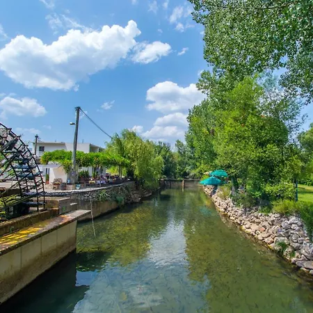 Autocamp Laks * Blagaj