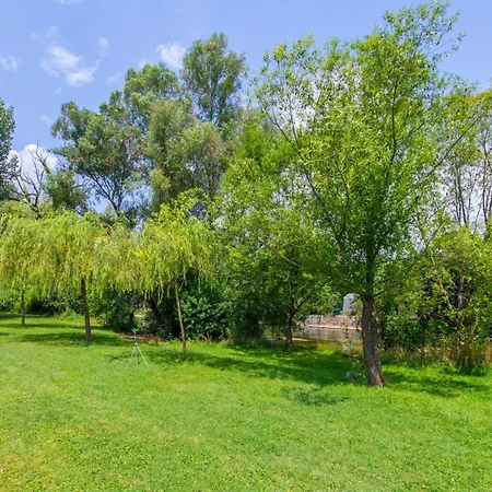 Autocamp Laks Κάμπινγκ Blagaj