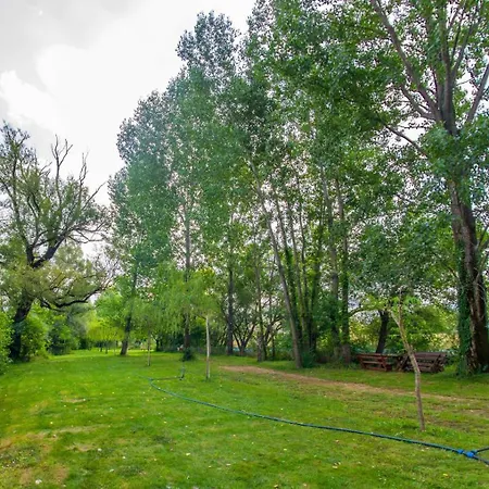 Autocamp Laks Blagaj