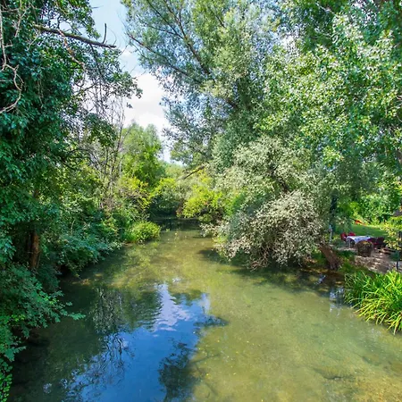 Autocamp Laks Campsite Blagaj
